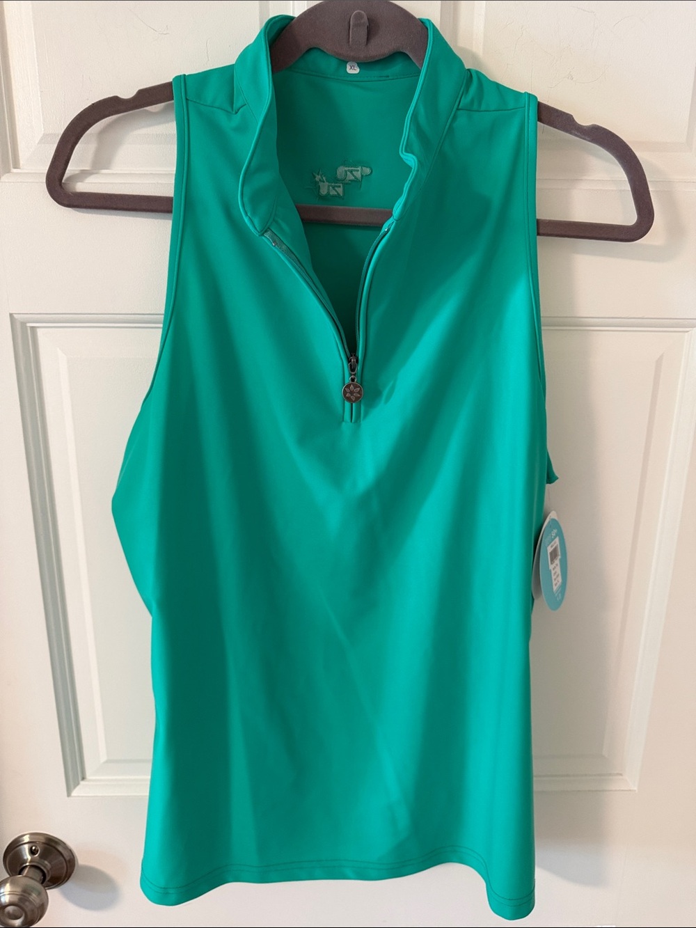NWT Tzu Tzu Sport "Bella" Sleeveless Golf Top - Sea Glass Size XL